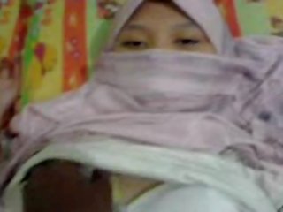 Asiatic fiică în hijab bajbai & preparing pentru avea x evaluat clamă