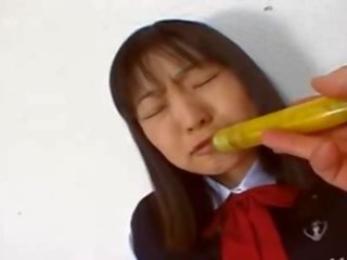 -עשרהier יפני תלמידת אוניברסיטה מוצצת מורים putz
